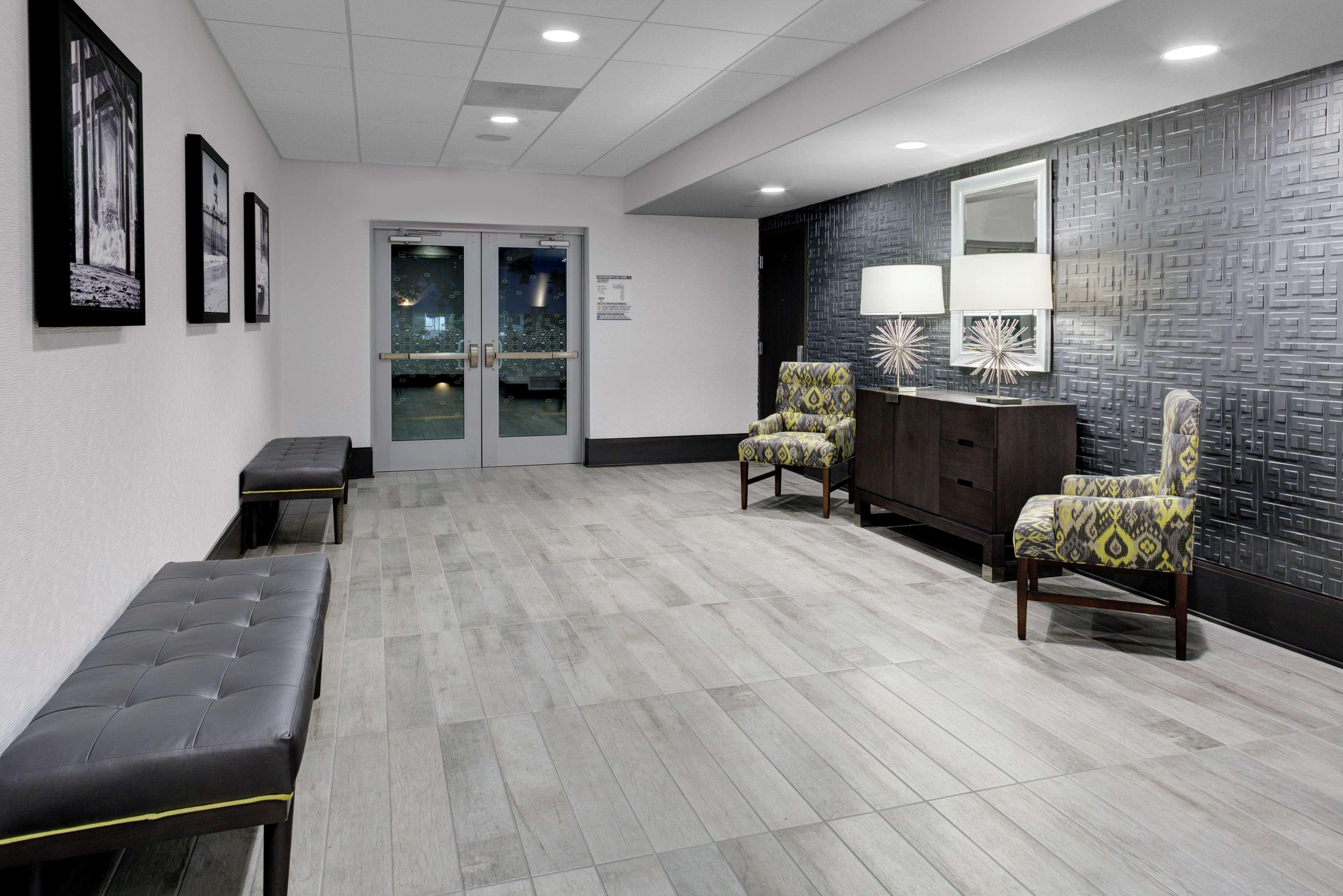 Hampton Inn & Suites Irvine/Orange County Airport Екстериор снимка
